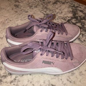 Brand new puma shoes!